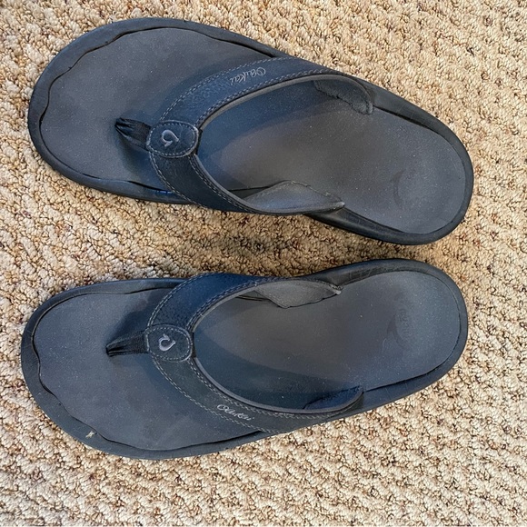 OluKai Black Flip-Flops main image 8
